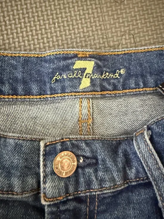 7 for All Mankind Lil Rambler Zip- Mid Rise- Out of the Blue- 29 - Picture 5 of 9